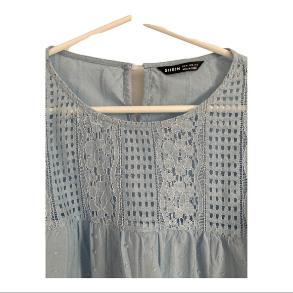 SHEIN Maternity Puff Sleeve Lace Insert Swiss Dot Top - Picture 6 of 8